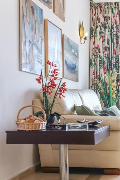 Palm Beachfront * Marbella