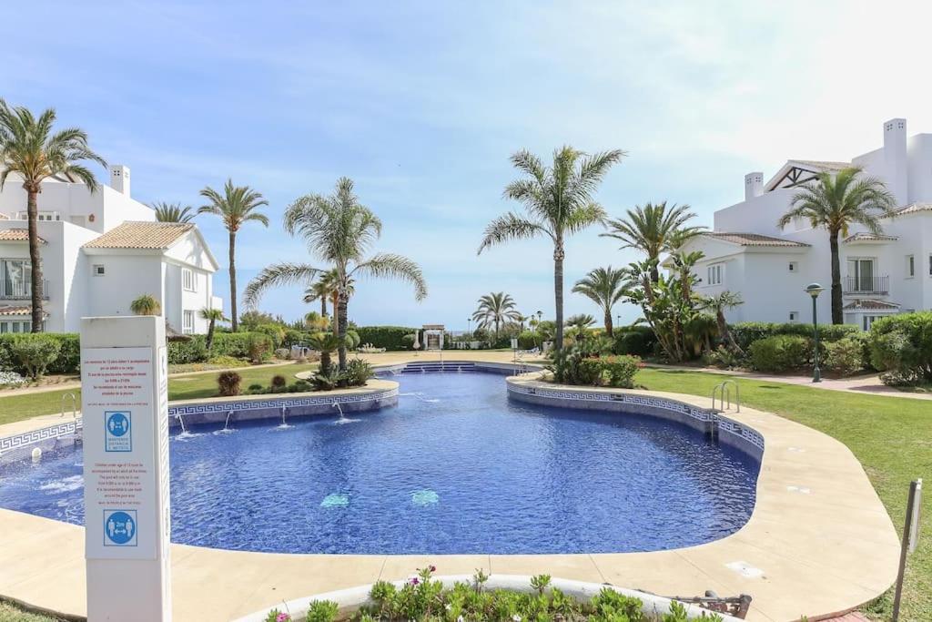 Palm Beachfront Marbella