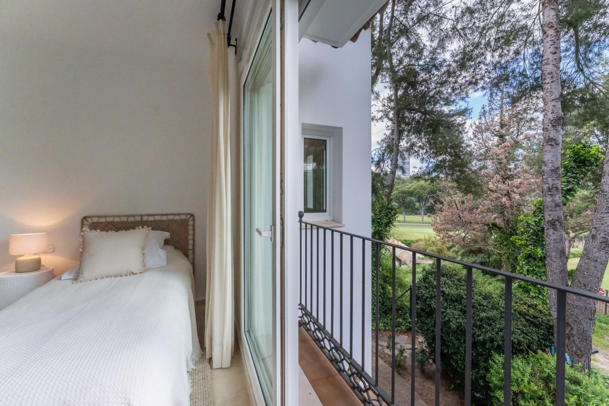 Palm Beachfront * Marbella