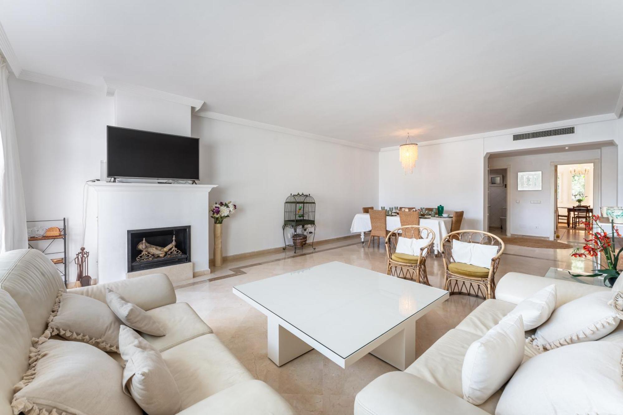 Palm Beachfront Apartment